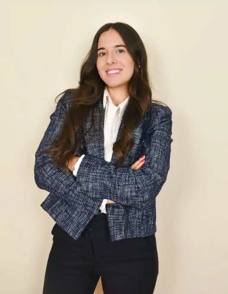 Silvia Tejón, Abogada Senior especialista en derecho laboral.